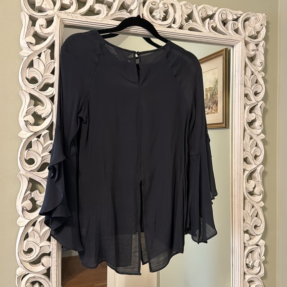LC Lauren Conrad sheer blouse - Picture 4 of 5